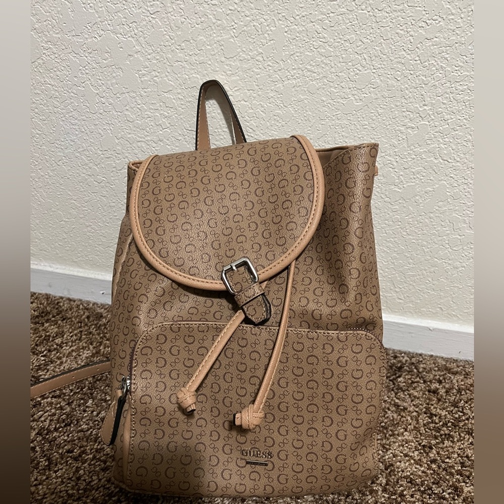 Guess backpack